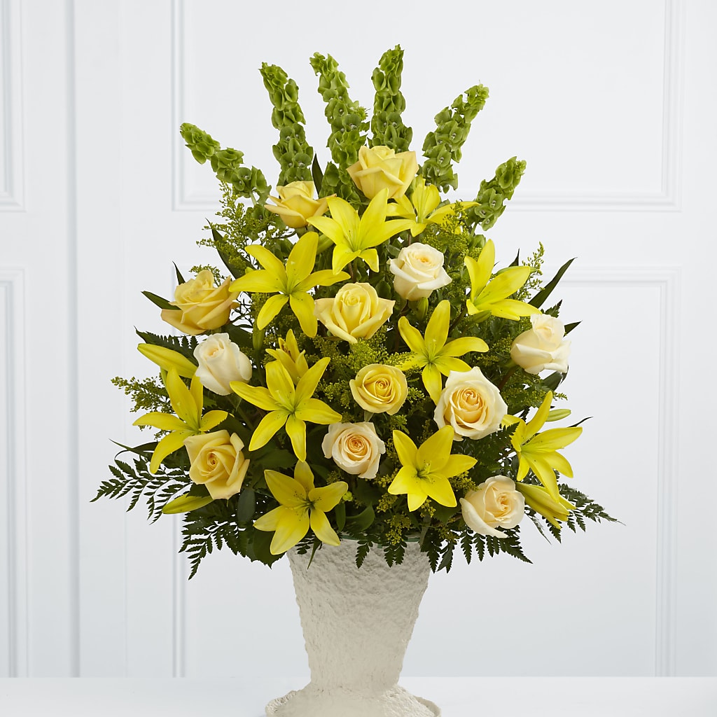 Golden Memories Arrangement – SUNSHINE FLOWERS & GIFTS, Joaquin TX