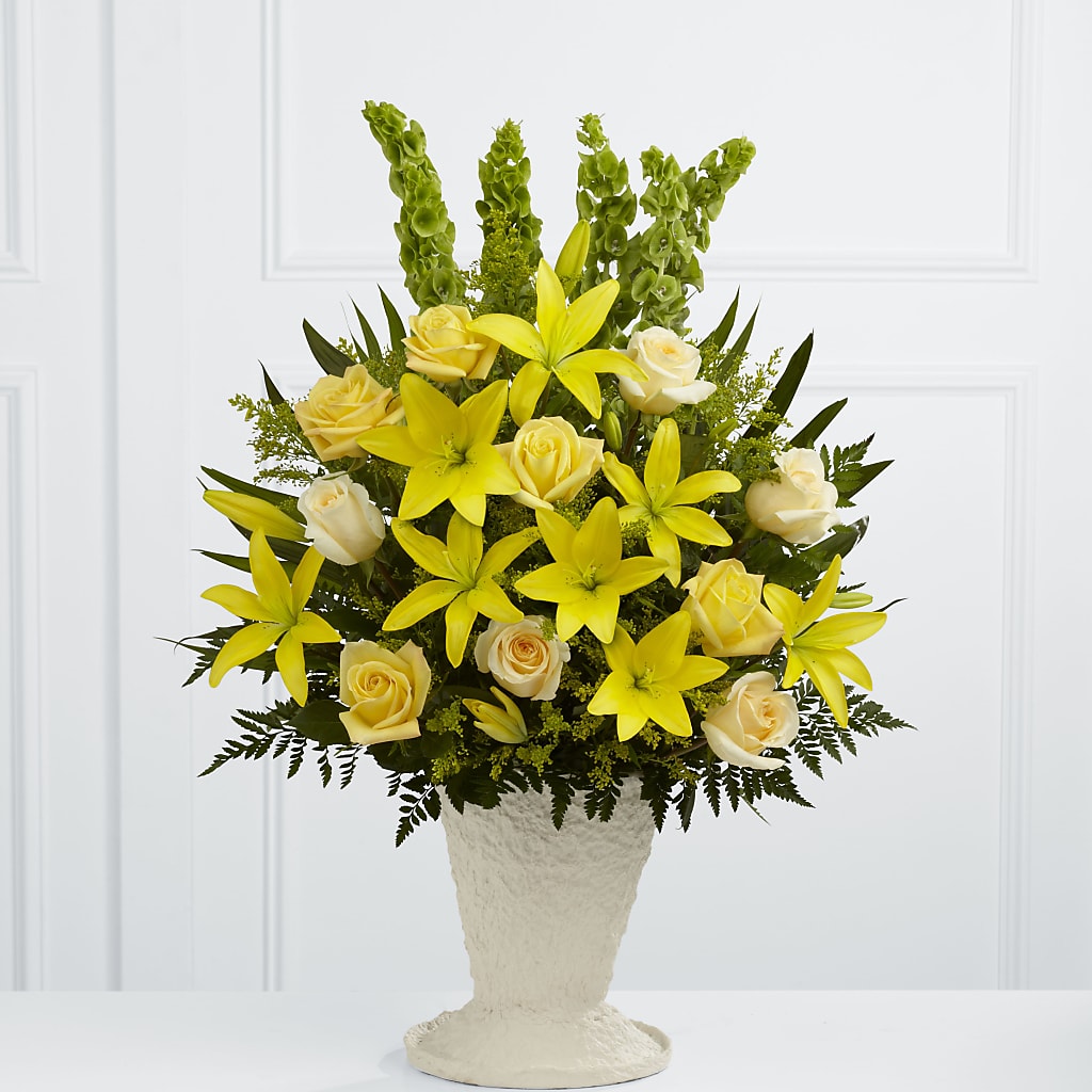 Golden Memories Arrangement – SUNSHINE FLOWERS & GIFTS, Joaquin TX