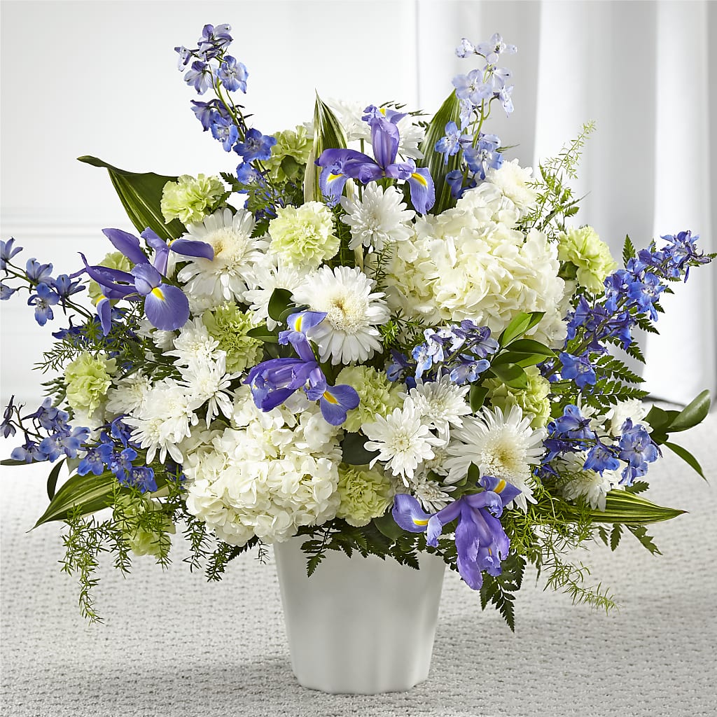 Soft Serenity Floor Basket – SUNSHINE FLOWERS & GIFTS, Joaquin TX