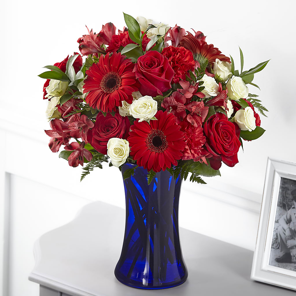Hearts Embrace Bouquet – SUNSHINE FLOWERS & GIFTS, Joaquin TX