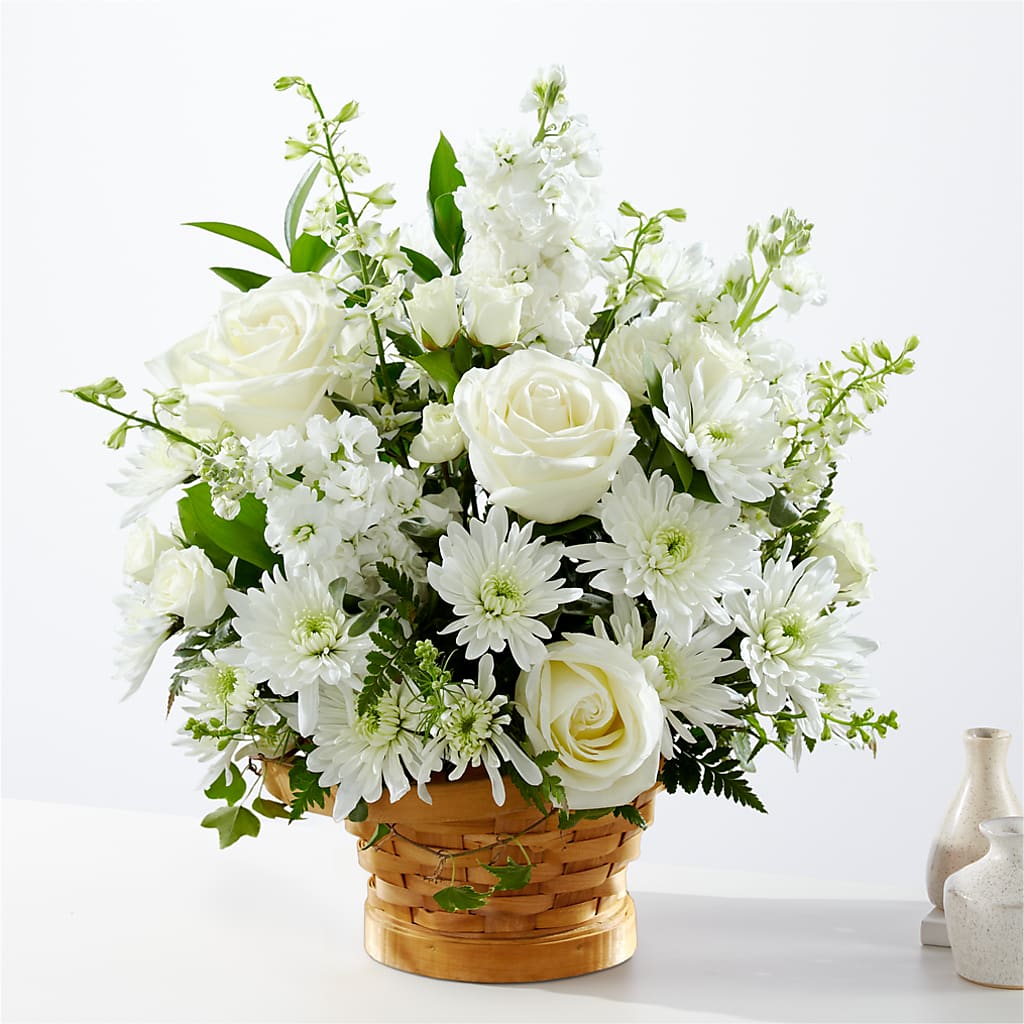 Heartfelt Condolences Arrangement – SUNSHINE FLOWERS & GIFTS, Joaquin TX
