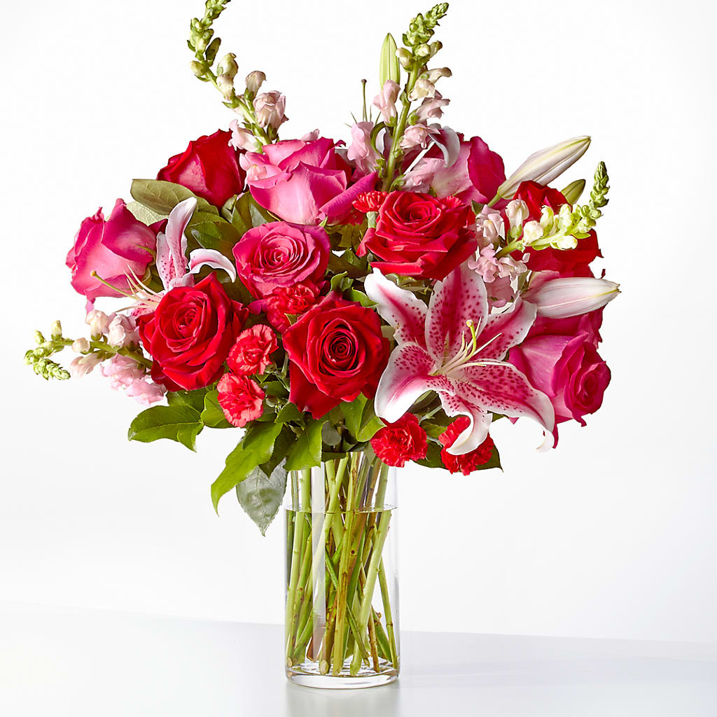 Love at First Sight Bouquet – SUNSHINE FLOWERS & GIFTS, Joaquin TX