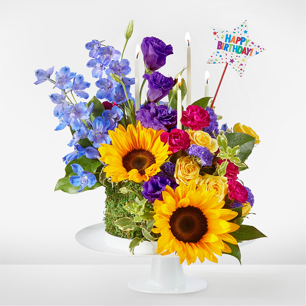 Star of the Day Floral Cake – SUNSHINE FLOWERS & GIFTS, Joaquin TX