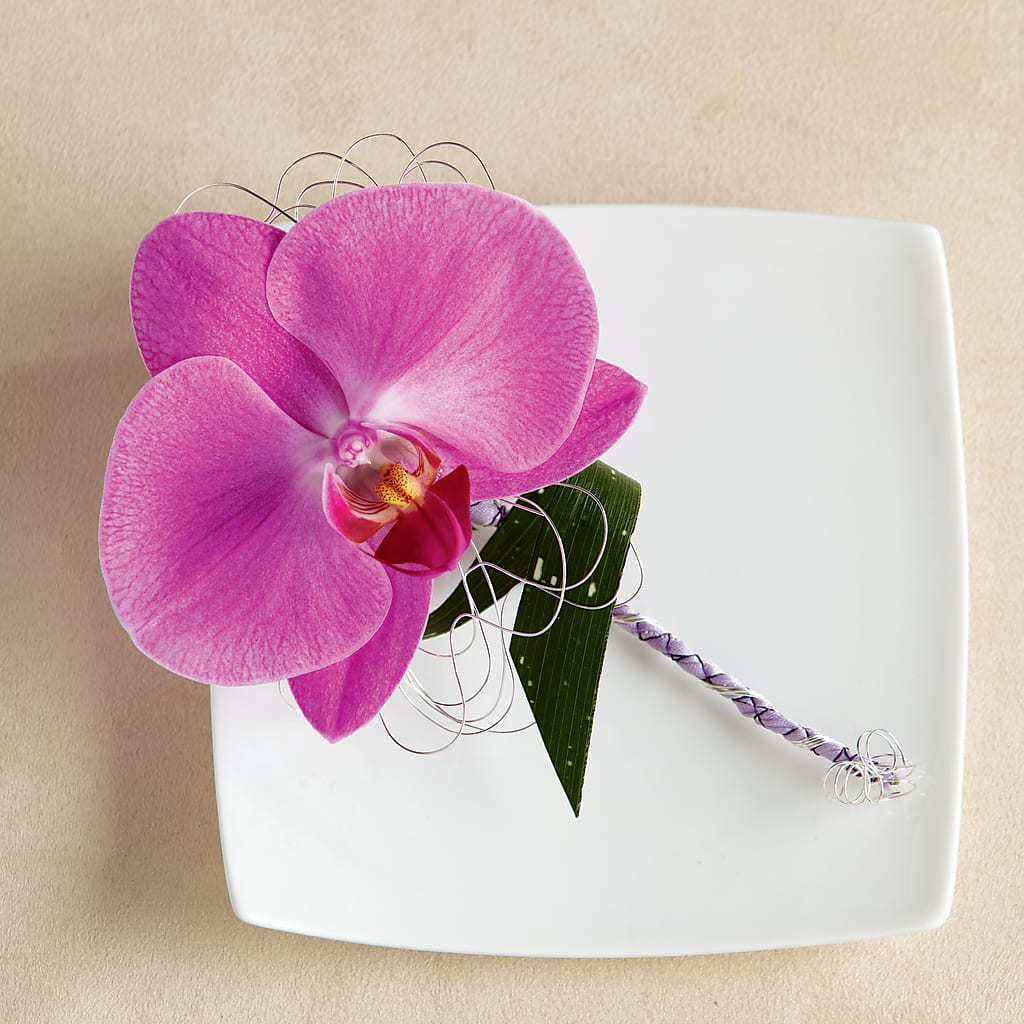 Glorious Boutonniere – SUNSHINE FLOWERS & GIFTS, Joaquin TX