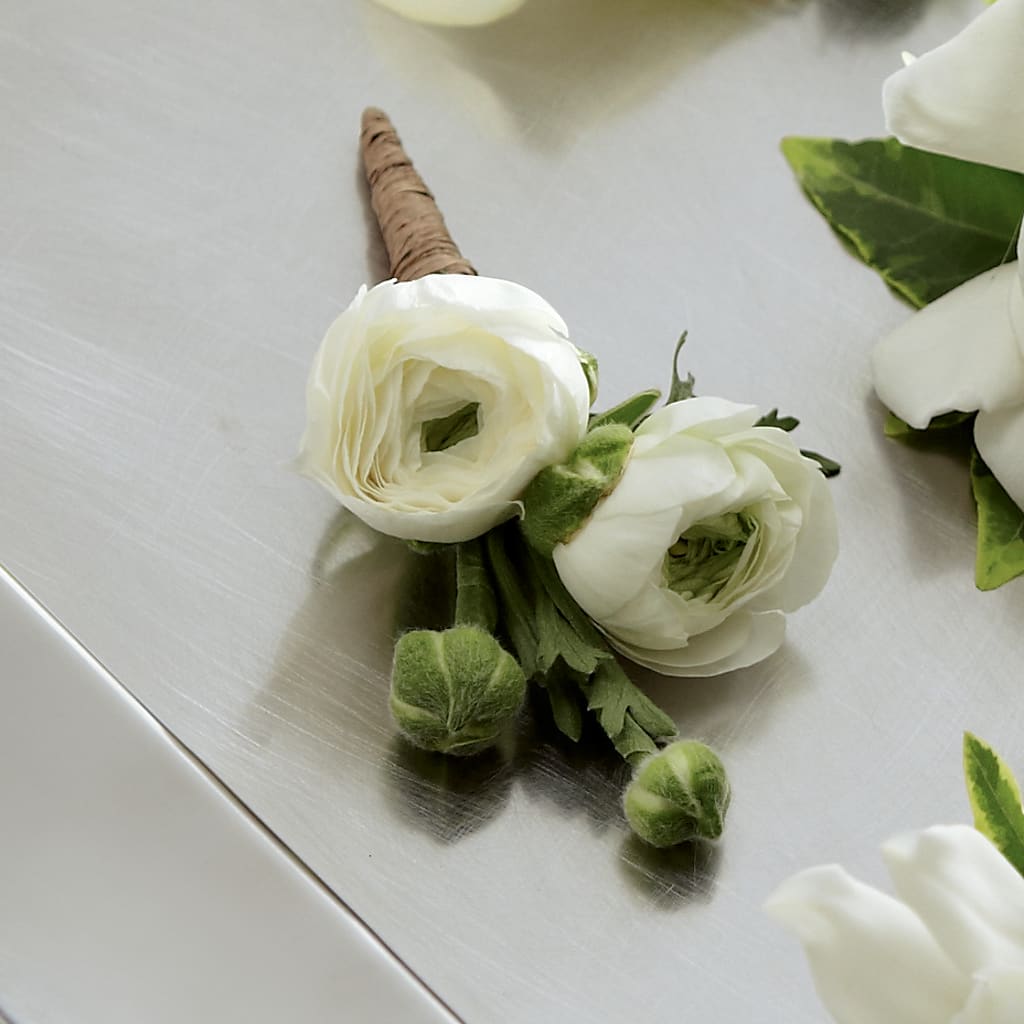 White Ranunculus Boutonniere – SUNSHINE FLOWERS & GIFTS, Joaquin TX