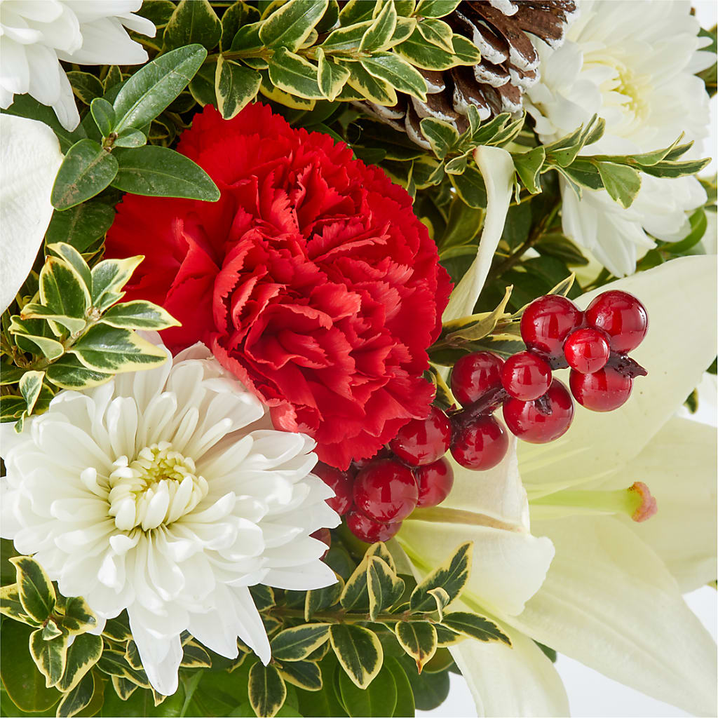 Festive Moments Tree – SUNSHINE FLOWERS & GIFTS, Joaquin TX