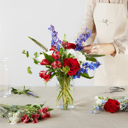 Star Spangled - A Florist Original – SUNSHINE FLOWERS & GIFTS, Joaquin TX