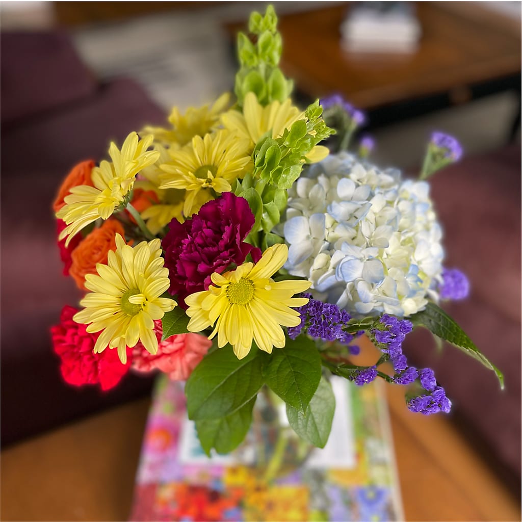 Summer Spectra - A Florist Original – SUNSHINE FLOWERS & GIFTS, Joaquin TX
