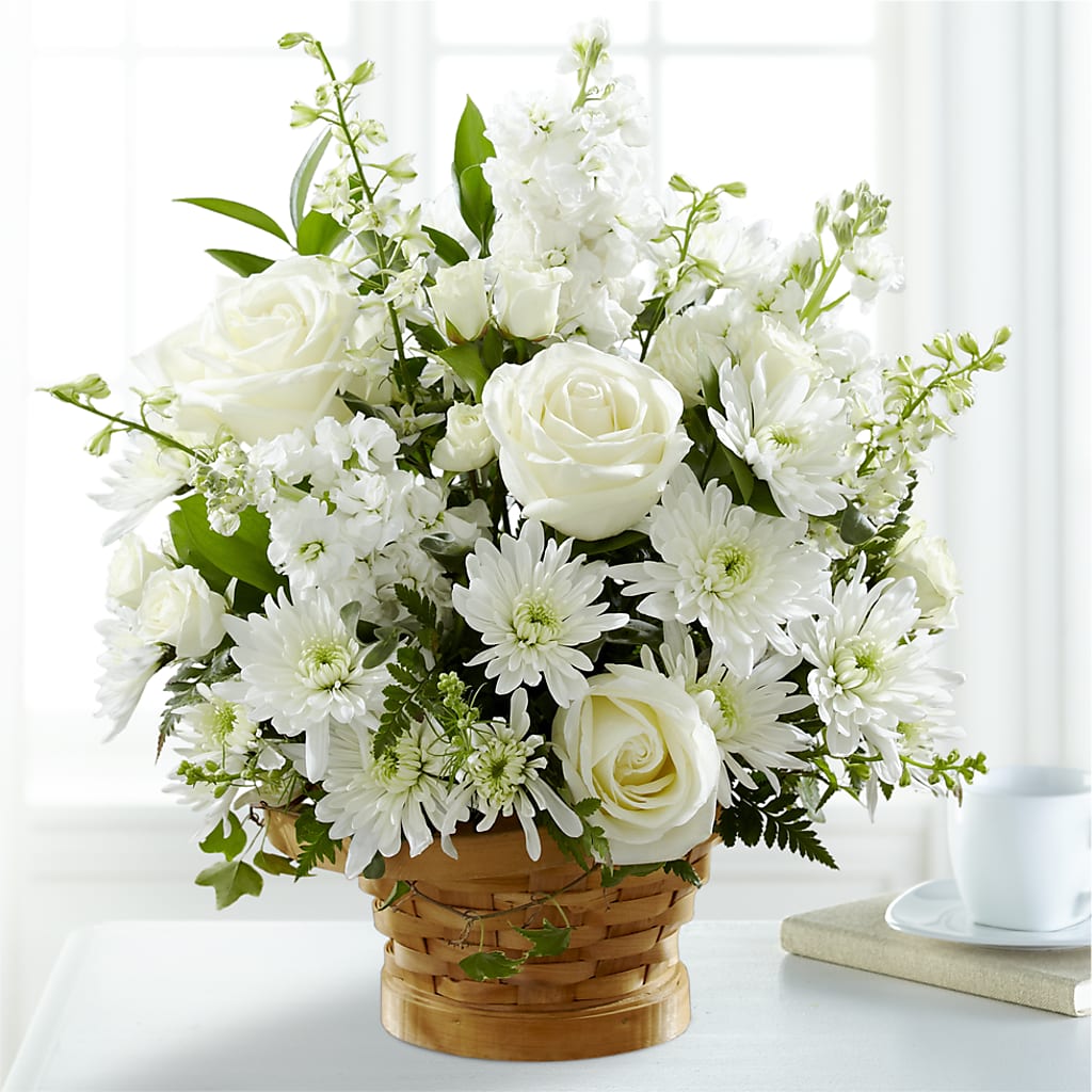 Heartfelt Condolences Arrangement – SUNSHINE FLOWERS & GIFTS, Joaquin TX