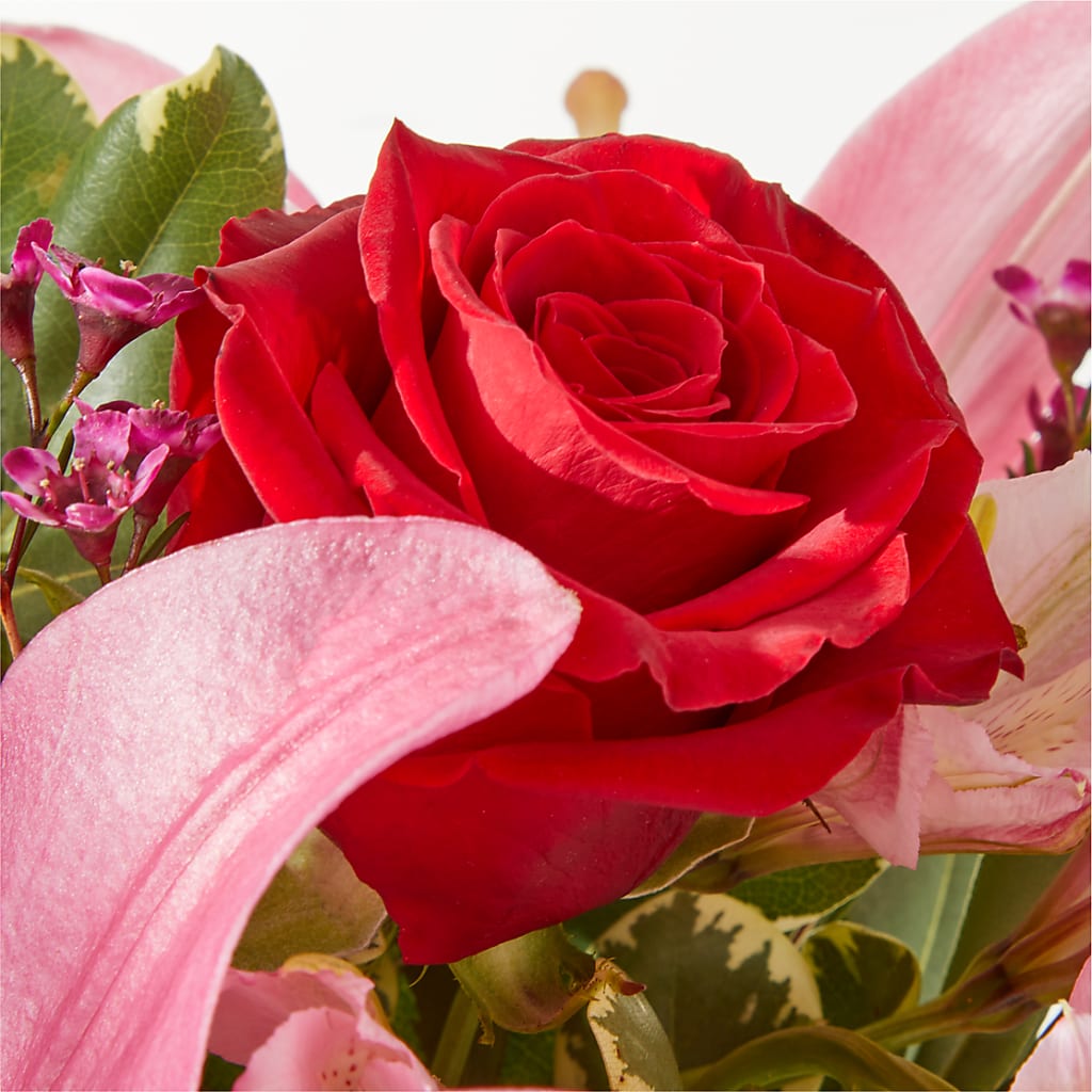 Lucky in Love Bouquet – SUNSHINE FLOWERS & GIFTS, Joaquin TX