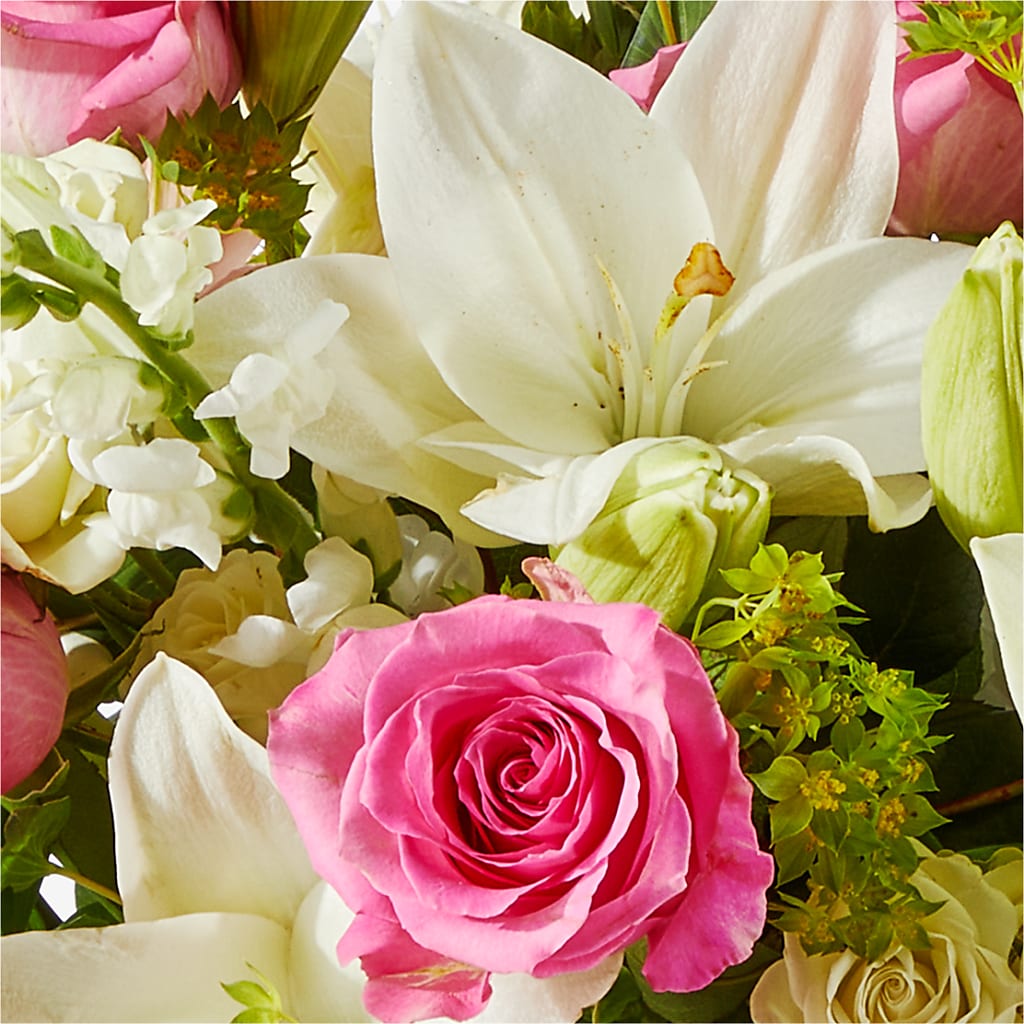 Fondly Bouquet – SUNSHINE FLOWERS & GIFTS, Joaquin TX