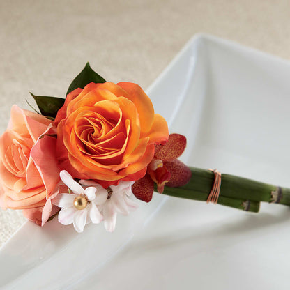 Sunset Dream Boutonniere – SUNSHINE FLOWERS & GIFTS, Joaquin TX
