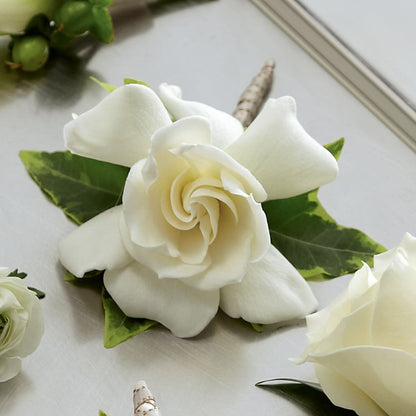 Gardenia Boutonniere – SUNSHINE FLOWERS & GIFTS, Joaquin TX