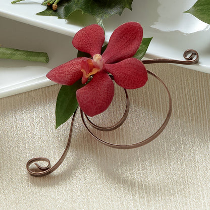 Red Mokara Boutonniere – SUNSHINE FLOWERS & GIFTS, Joaquin TX